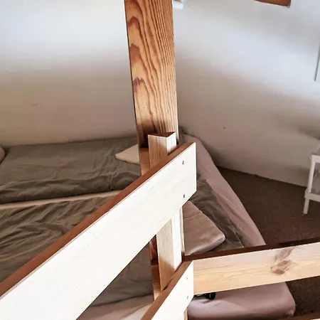 Girun By Interhome فيلمز